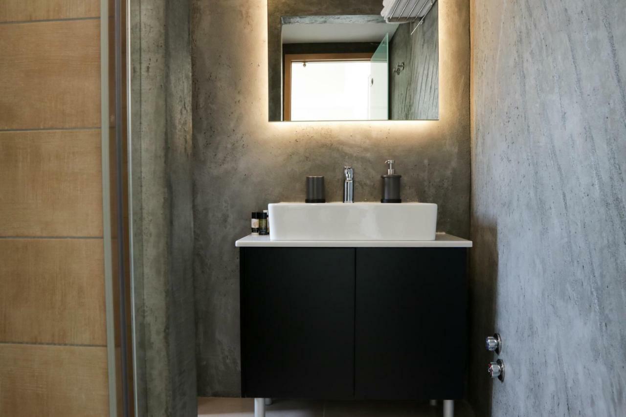 V36 Suites Atene Esterno foto